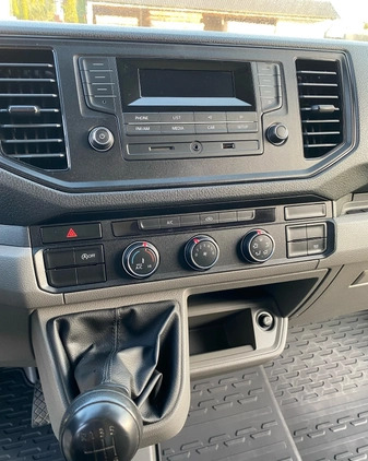 Volkswagen Crafter cena 77490 przebieg: 136196, rok produkcji 2017 z Osiek małe 121